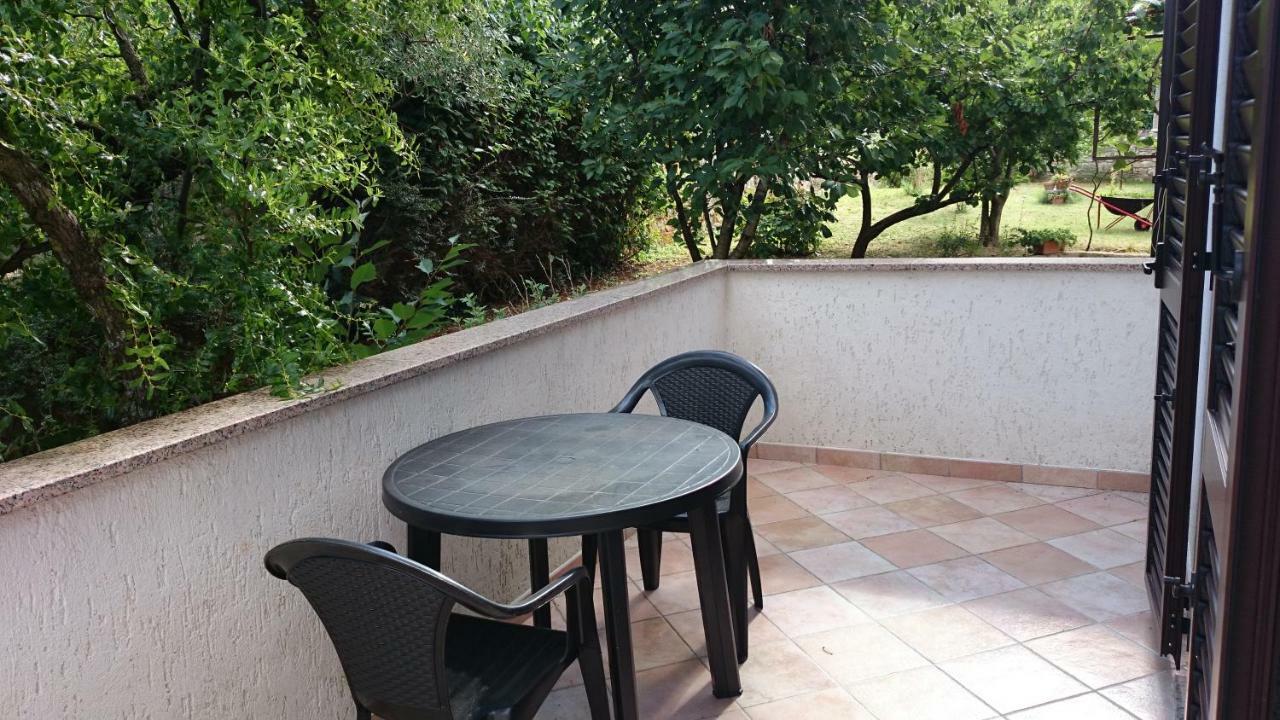 Apartman Dino Tar-Vabriga Exterior foto